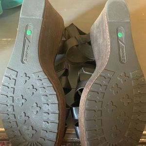 Timberland Shoes - Timberland wedge sandals new size 11 Timberland Shoes - Timberland wedge sandals new size 11
